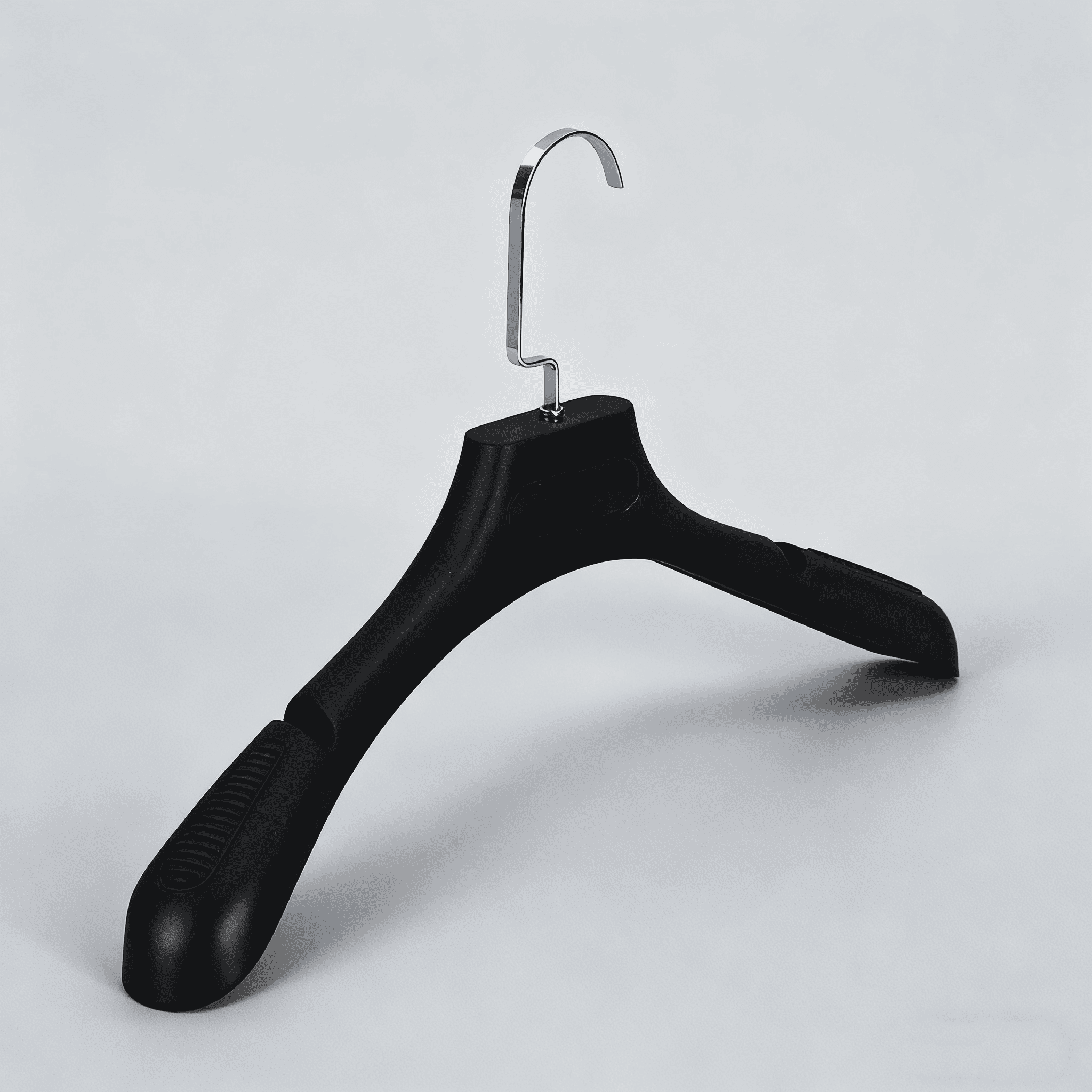 Вешалка с покрытием «софт-тач» S2017